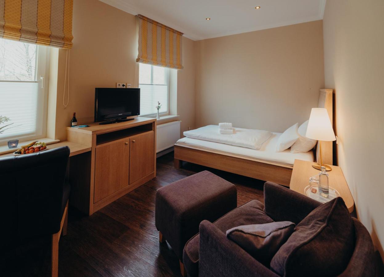 Hotel Jungclaus Wentorf bei Hamburg Ngoại thất bức ảnh